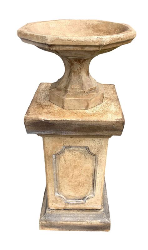 Birdbath On Column Lambe Concrete Handcrafted Concrete Products