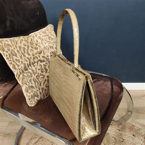 Sac De Dame Vintage En Cuir Croco Beige Le Palais Des Bricoles