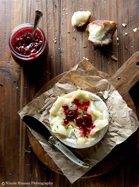 This Delicious Baked Brie With Raspberry Jam Makes An Incredible