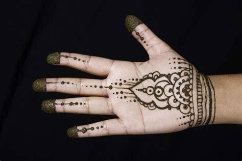 Simple Mehendi Designs For Left Hand Palm Keep Me Stylish