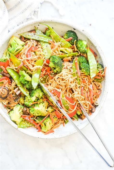 Easy Vegetable Stir Fry With Noodles Fed And Fit