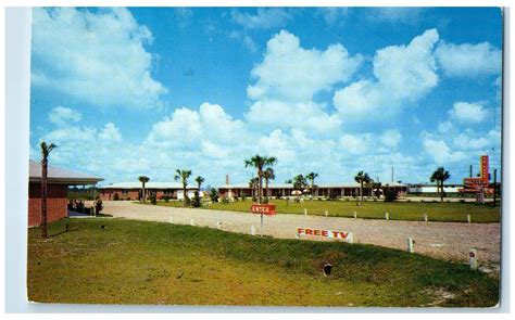 C1950 S De Luxe Motel And Restaurant Building Trees View Perry Florida Fl Postcard Ebay