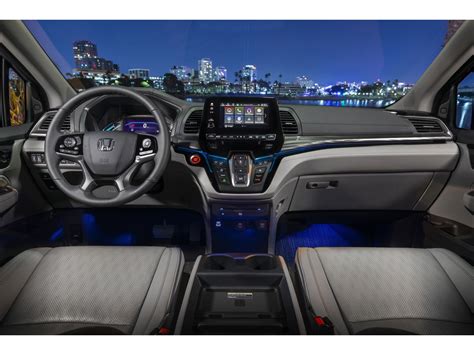 2024 Honda Odyssey Interior - Eleni Pierette
