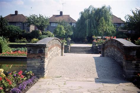 Better Days Plumstead Gardens In Church Manorway Plumstea Flickr