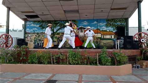 El Torito Pinto Baile Folklórico Salvadoreño Youtube