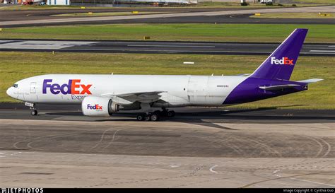 N880FD Boeing 777 F28 FedEx Cynthia Guo JetPhotos