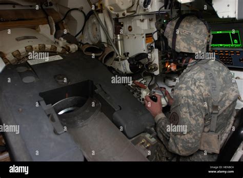 M1a2 Abrams Tank Gunner Sgt Matthew Tolan Of Heavy Company 3rd