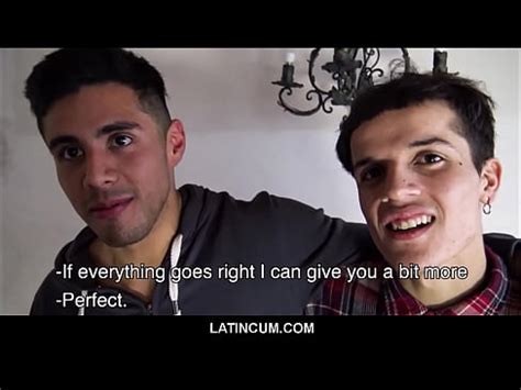 Joven pareja gay twink y jock tienen sexo por dinero en efectivo con el camarógrafo POV XNXX