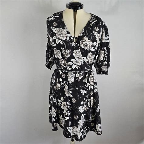 Nwt City Chic Wrap Dress Black White Floral V Neck Dolman Half Sleeve