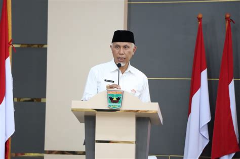 Penganugerahan Apresiasi Guru Dan Tenga Kependidikan Jenjang SMA SMK