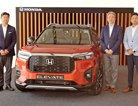 Honda Elevate Ra M T Gi H N Tri U Ng I U Hyundai Creta V