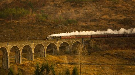 The Jacobite Hogwarts Express Glenfinnan Viaduct Glenfinnan