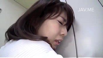 Sexy japonés babe masturbar XVIDEOS