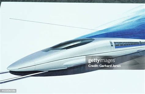 Nozomi (Shinkansen) Photos and Premium High Res Pictures - Getty Images