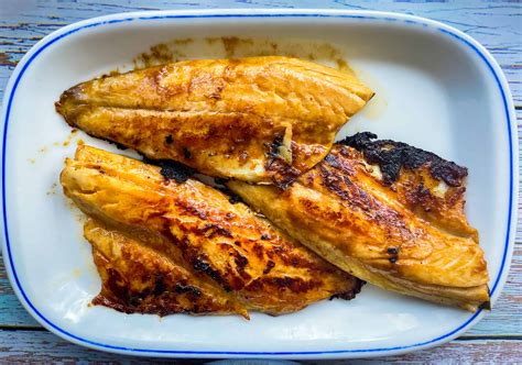 Easy 6-Ingredient Miso Marinade for Fish - Weekday Pescatarian