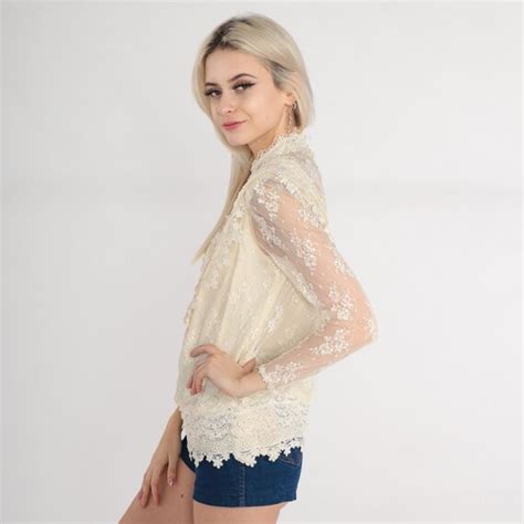 Victorian Lace Blouse 70s 80s Sheer Cream Floral Shir Gem