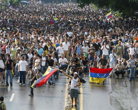 En Venezuela No Cesan Las Protestas Tras 17 Días Seguidos En El Foro