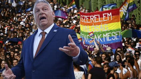 Didio Immortala Danilo Borgato Il Sensuale Omaggio A Gianni Versace Gay It