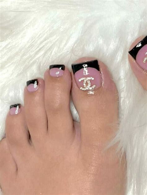 Latest Unique Black French Pedicure Ideas To Try In Alexie