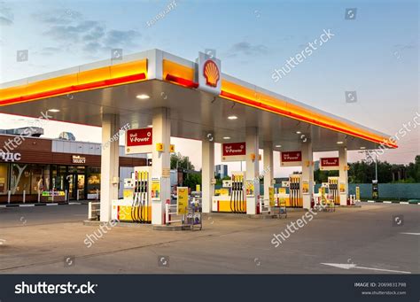 4,067 Fuel Pump Shell Images, Stock Photos & Vectors | Shutterstock