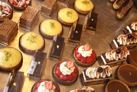 Paris Food The Best Of Pariss Most Prestigious Pastry Shops — Paris