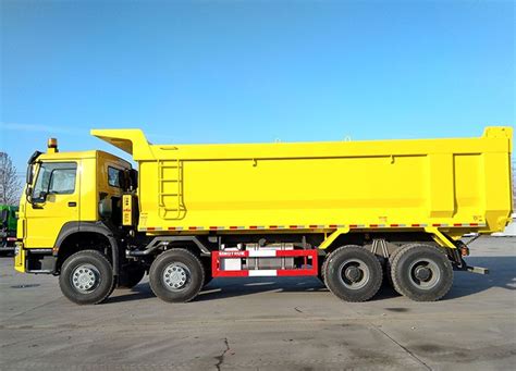 Sinotruk Howo 8x4 Dump Truck