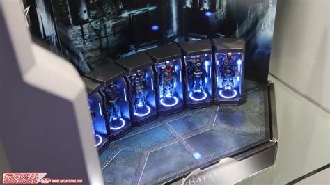Hot Toys蝙蝠俠阿卡漢騎士Batman Arkham Knight 迷你格納庫實物樣辦登場 Toys Zone D 玩具