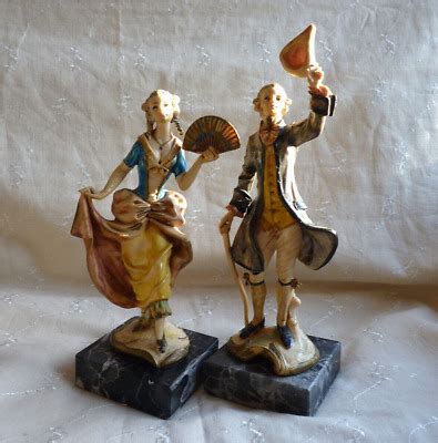 Vintage Depose Italy Elegant Figurines On Marble Base Pair N N