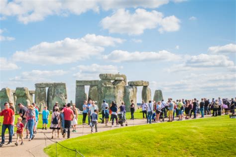 Stonehenge Tours from London - Which One is Best? - TourScanner