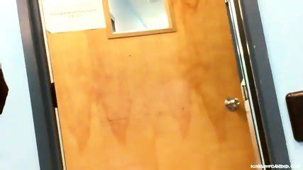 Bubbled Out Ass On A Blond Milf Pawg