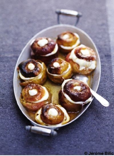 Flammekueche sucrée aux pommes pour 6 personnes Recettes Elle à Table