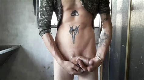 Hunk With Big Cock Puts On A Wet And Hard Show Gay Amateur Porn Feat TheVanCock XHamster