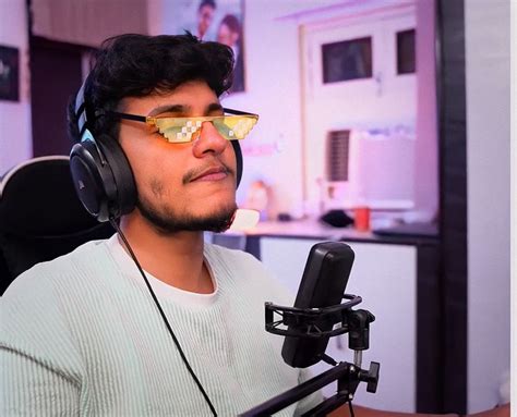 Nischay Malhan A Journey Of A Famous YouTuber