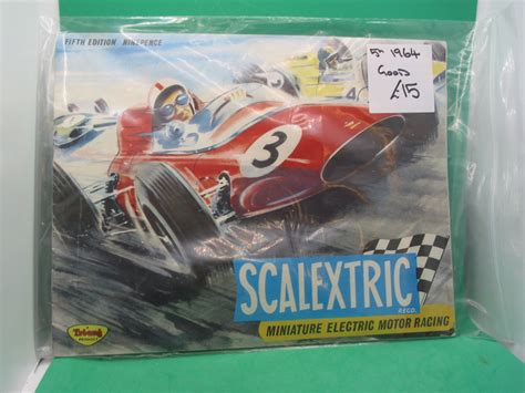 VINTAGE SCALEXTRIC CATALOGUE 5TH 1964 GOOD CONDITION - Scale Models