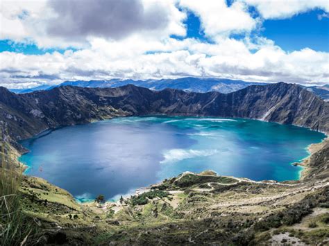 10 Most Impressive Volcanoes In Ecuador | Explorers Away