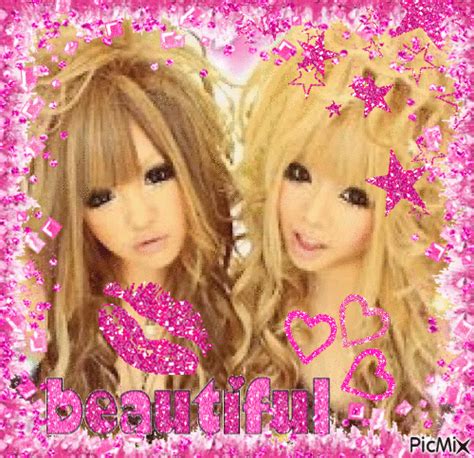 Gyaru Gyaru 2000s Pink Gyaru Fashion