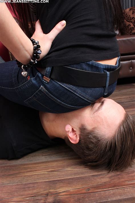 Face Sitting With Her Sexy Jeans Ass Jeanssitting