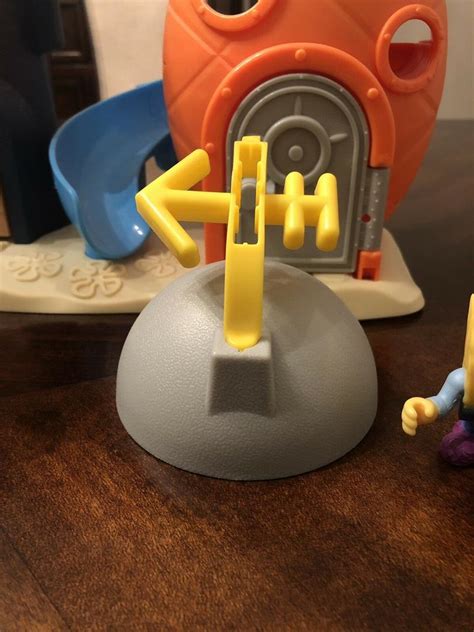 Spongebob Imaginext Bikini Bottom Squidward Pineapple House Complete
