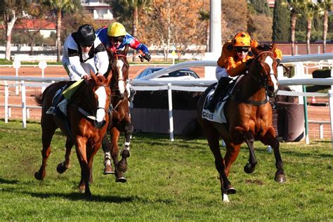 Lundi D Cembre Cagnes Sur Mer Prix Andr Ad Le Worth A Team