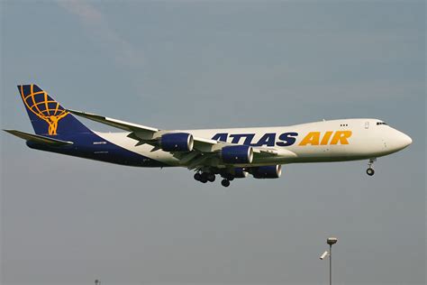 Boeing 747 Jumbo Jet Atlas Air Widebody Aircraft Parade