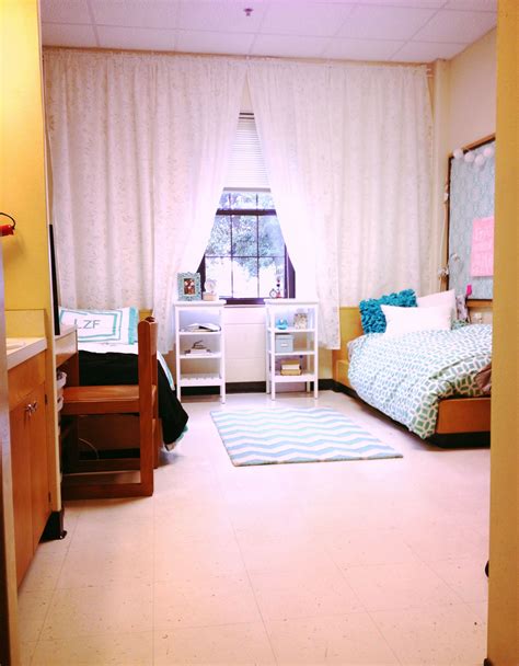 How Big Is A Dorm Room - bestroom.one