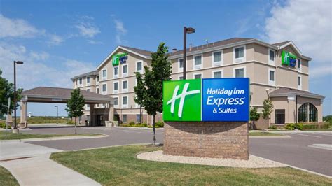 Holiday Inn Express Hotel & Suites Rogers, an IHG Hotel, Rogers ...