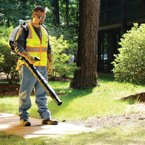 Br 500 Backpack Blower Powerful Gas Leaf Blowers Stihl Usa