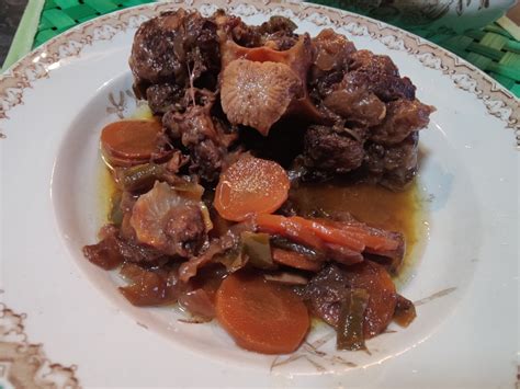 Rabo De Toro Al Vino Tinto En Olla De Cocci N Lenta Nutrigu A Desde