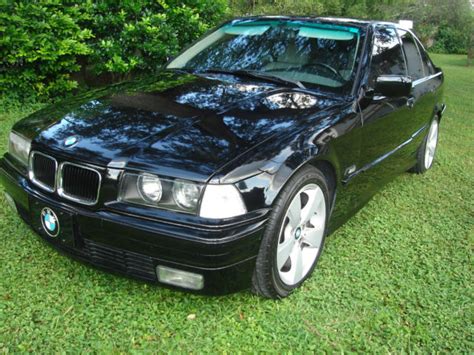 1995 BMW 325i