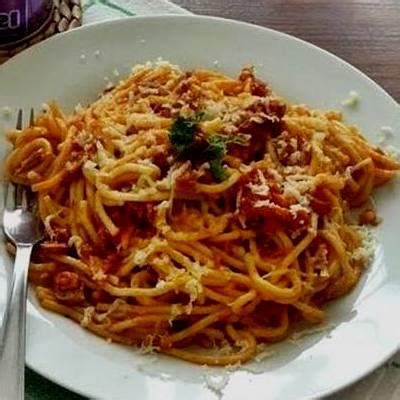 Paradicsomos Tonhalas Spagetti Recept