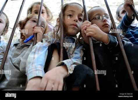 Neturei Karta Fotos Und Bildmaterial In Hoher Aufl Sung Alamy