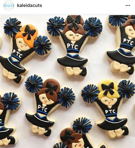 Pin By Cecilia Cuellar On Sports Cheer Cakes Cheerleading Cake