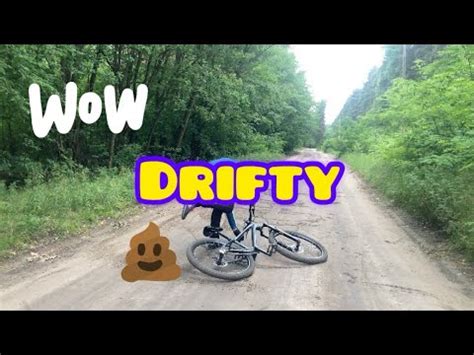 Mega Ostre Drifty Na Rowerze Na Maxa Wje D Amy W Lizg Na Dircie