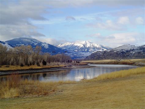 Montana Mountains by evildeadchris on DeviantArt